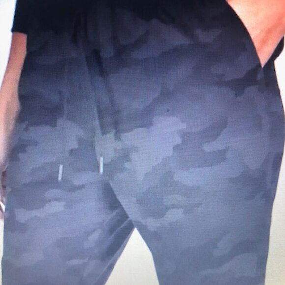 Lululemon Stretch High Rise 7/8 Pants Incognito Camo Multi Grey size 4 - Picture 5 of 14